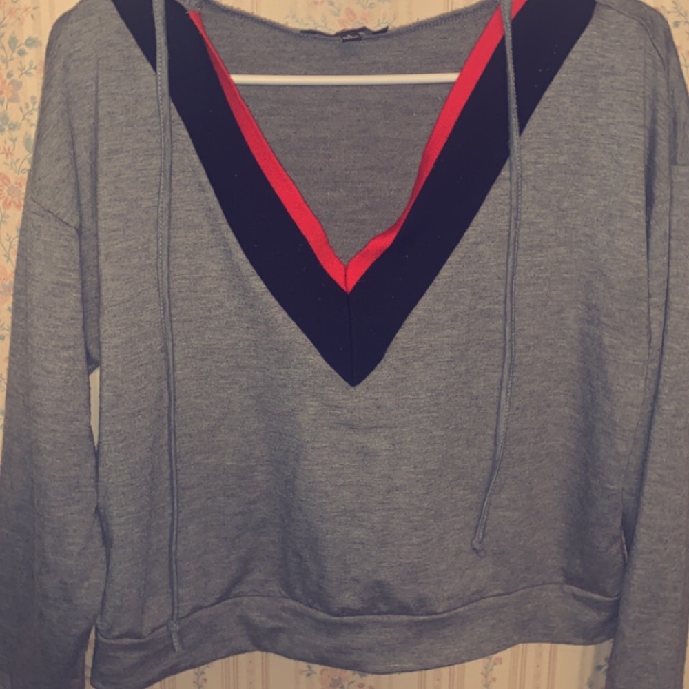 Long sleeve hooded shirt